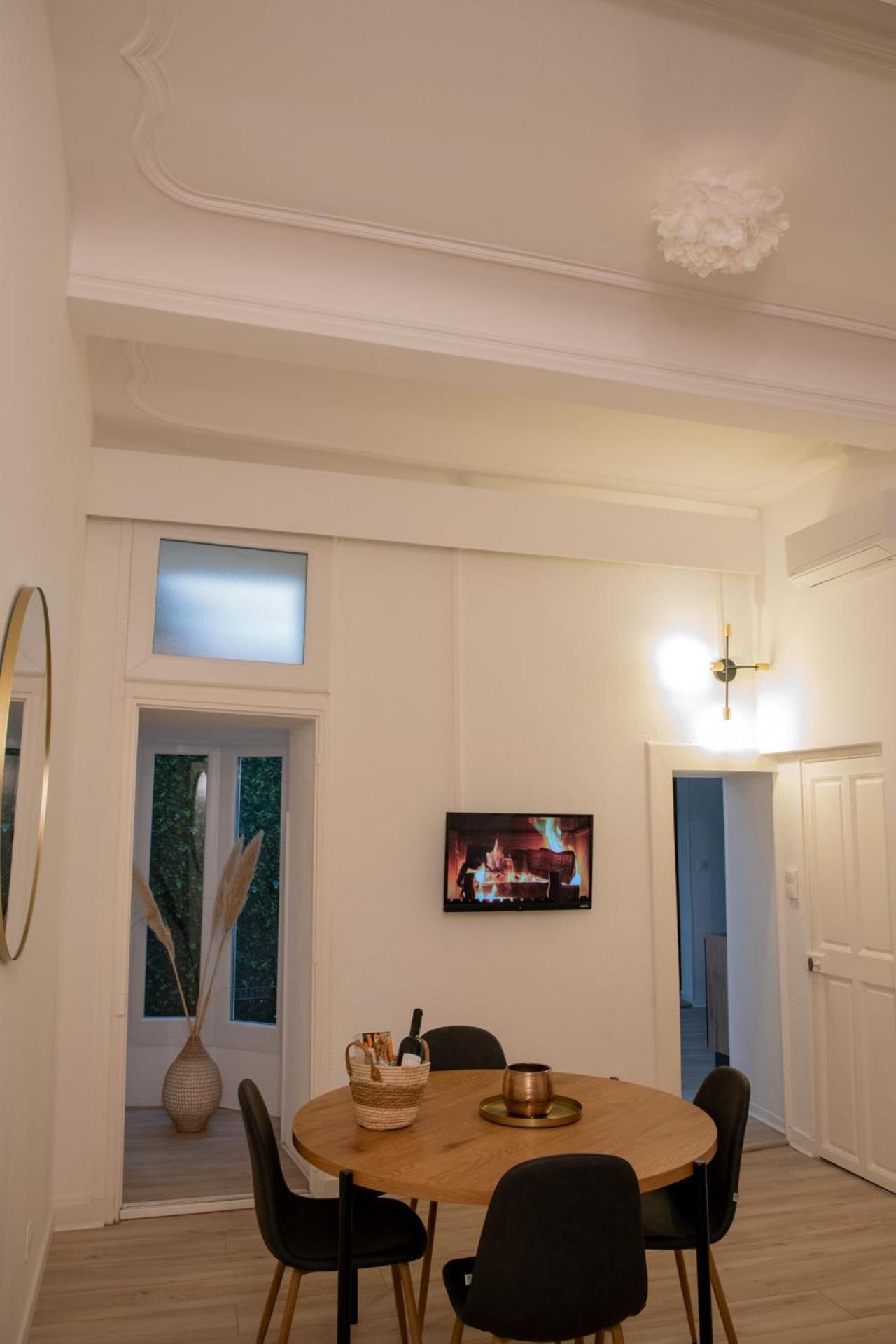 Logement De Charme En Plein Coeur D'אביניון מראה חיצוני תמונה